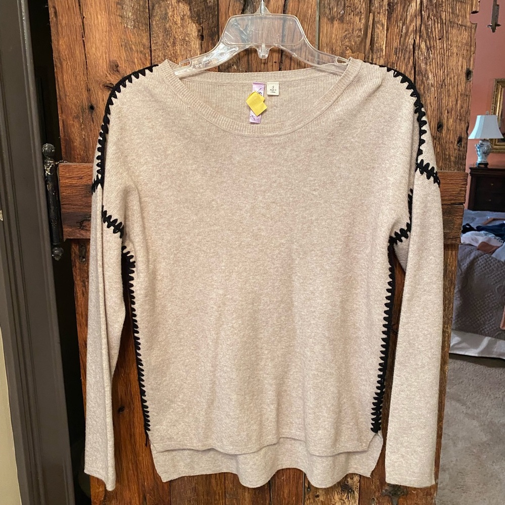 Alya sweater